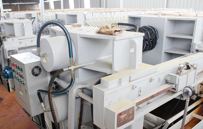 壓濾機(jī)使用現(xiàn)場